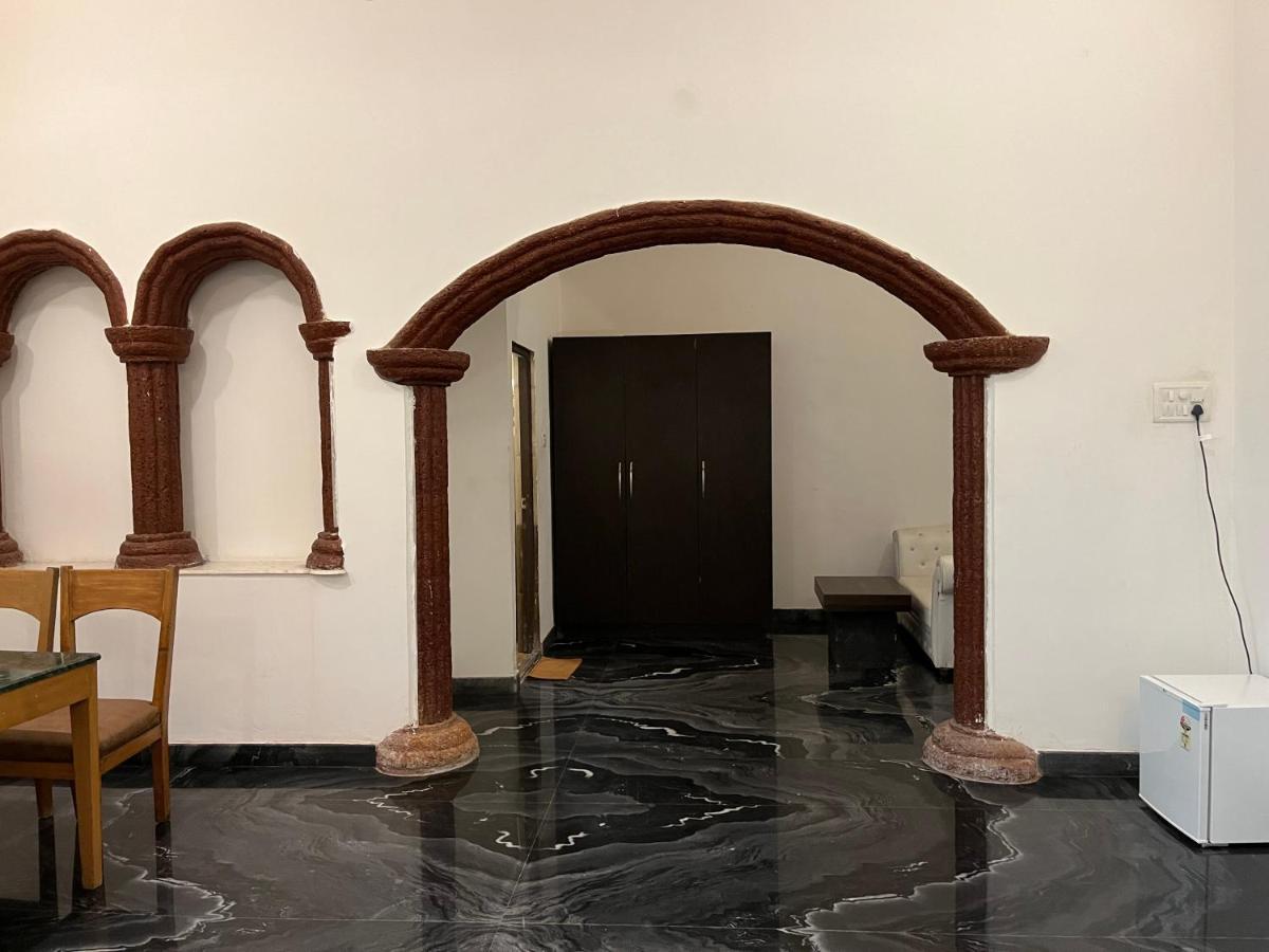 The Byke Royal Pearl Anjuna Bagian luar foto